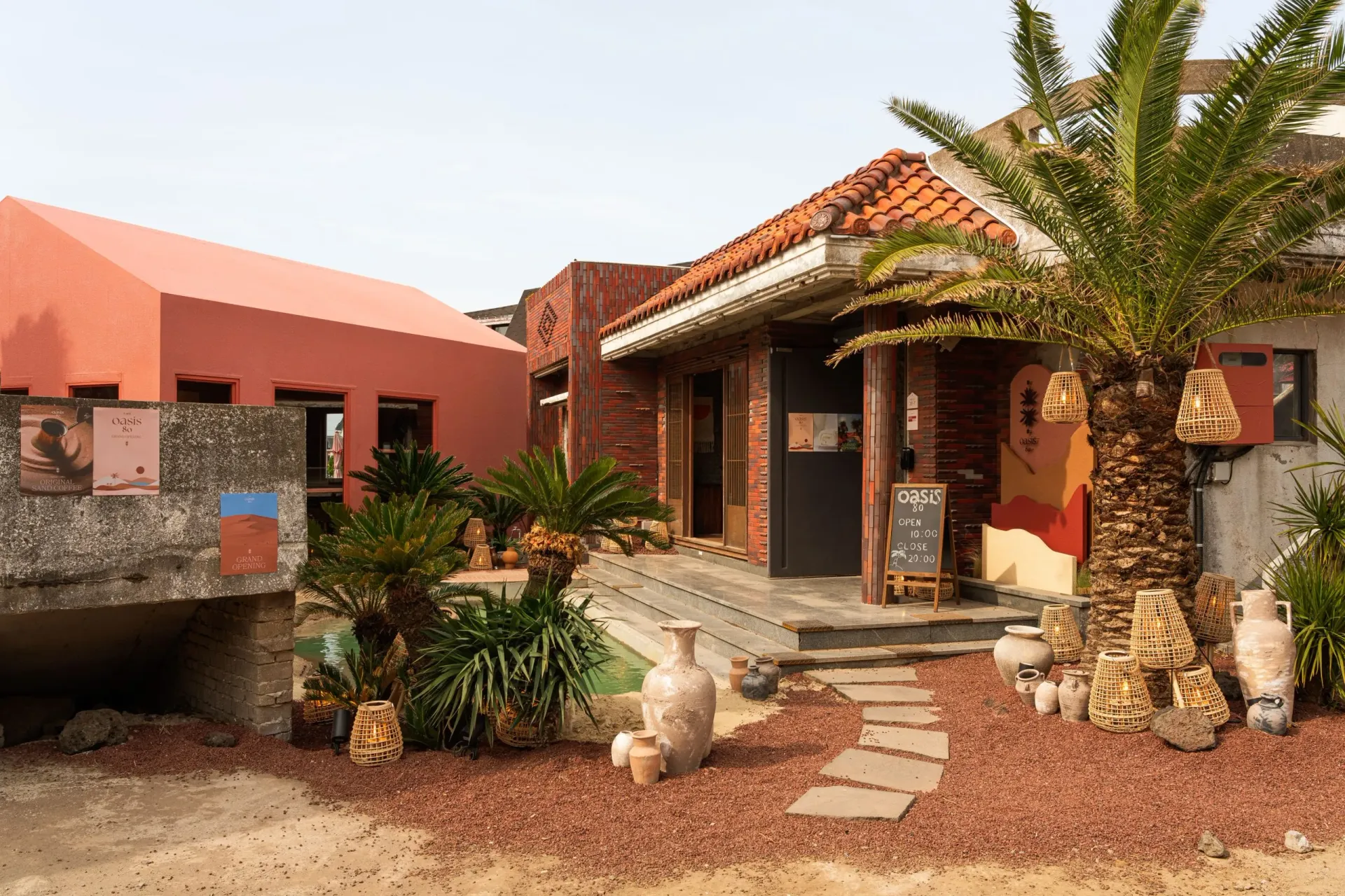 Cafe Oasis80 8