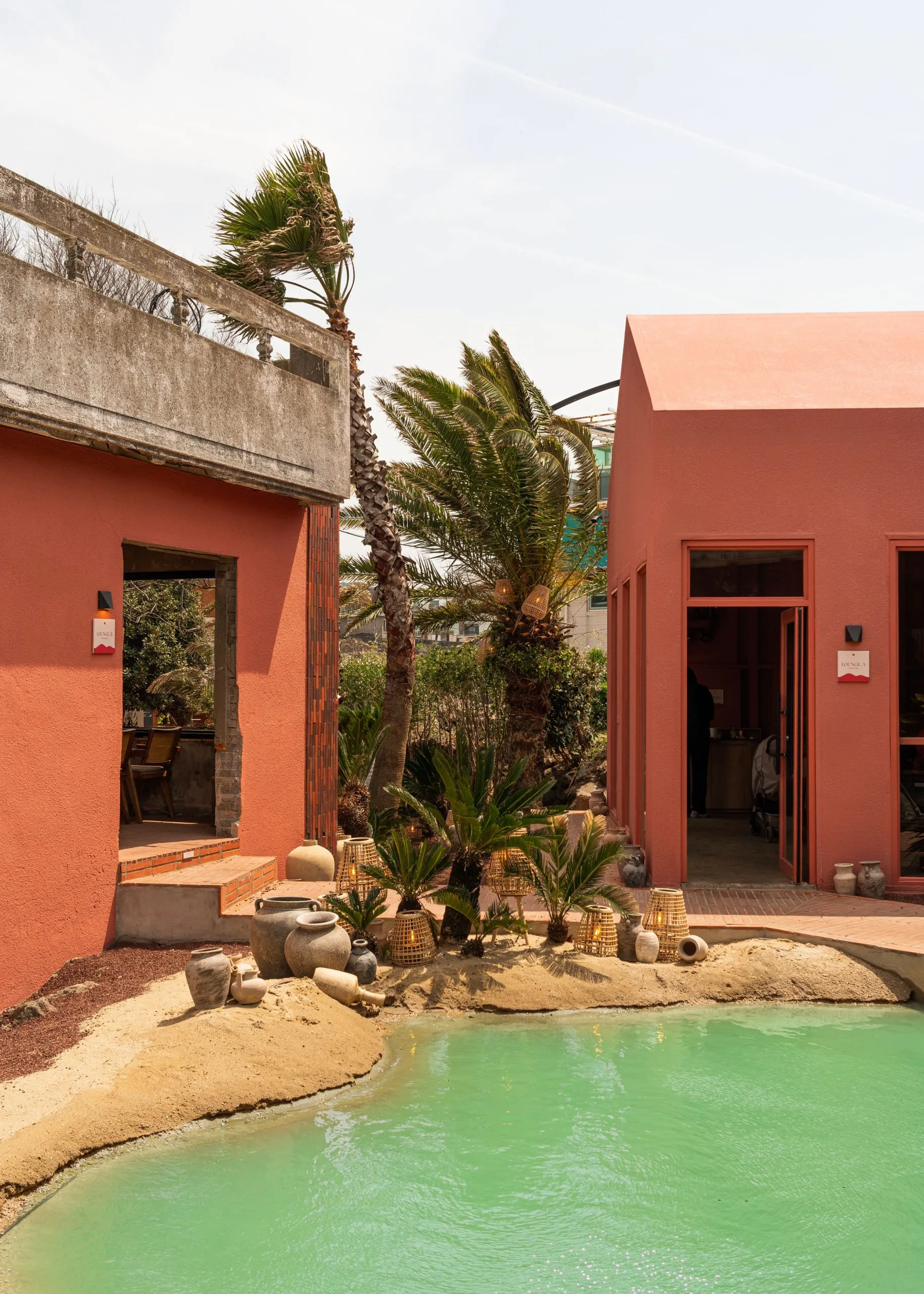 Cafe Oasis80 9