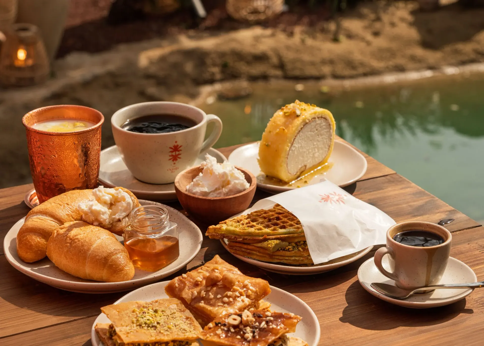 Cafe Oasis80 30