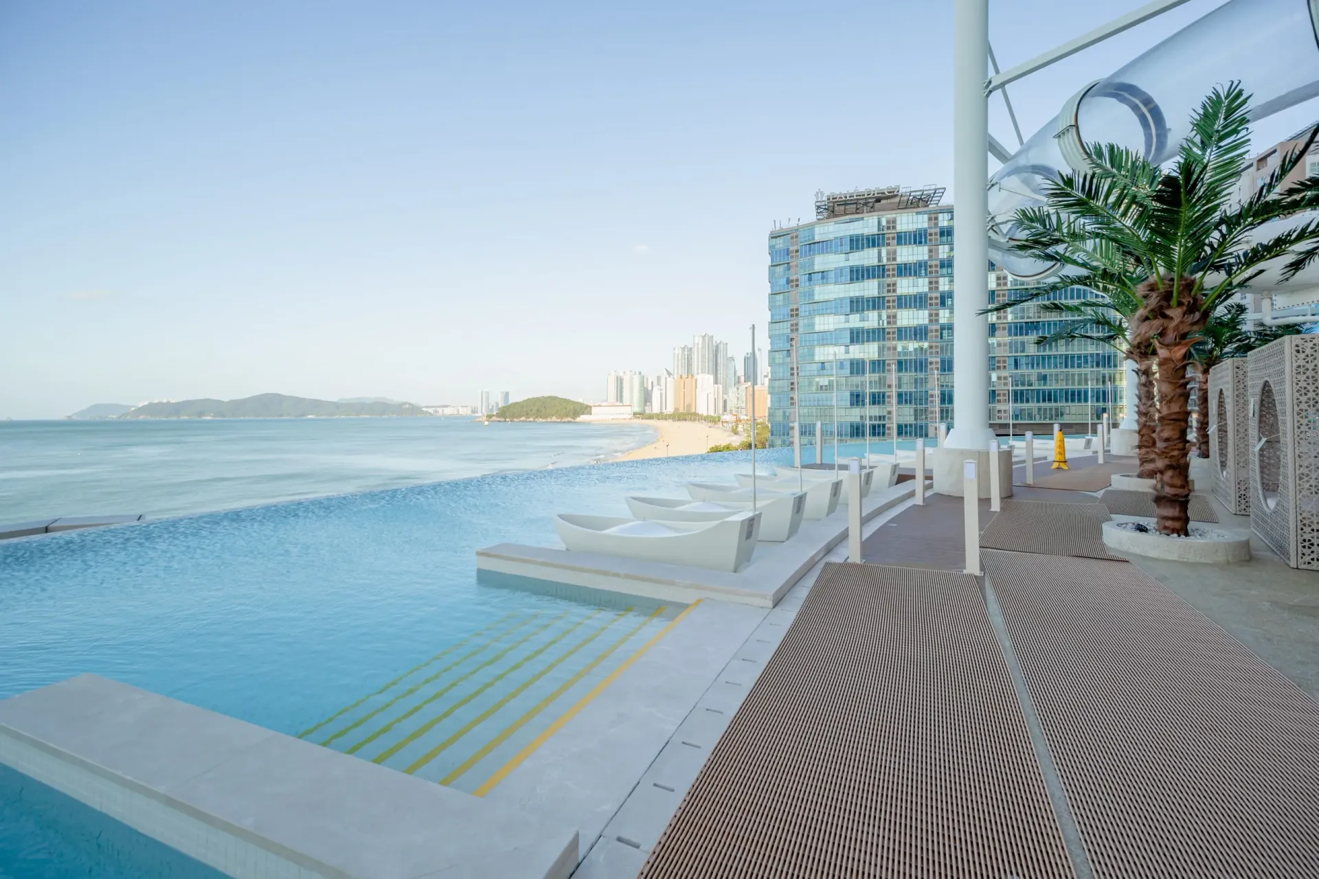 Club D Oasis 1